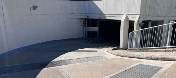 22m² Garage in Bologna, Italy No. 358660 8