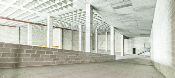 Almacén en Oeiras, Portugal 4839 m² No. 68193 5