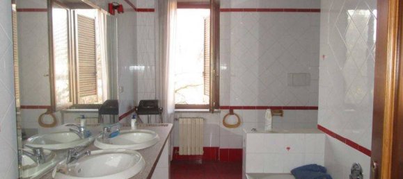 Villa T3 em Burago di Molgora, Italy N.º 7744 13