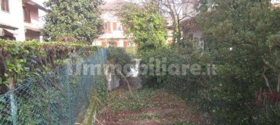 Villa T3 em Burago di Molgora, Italy N.º 7744 4