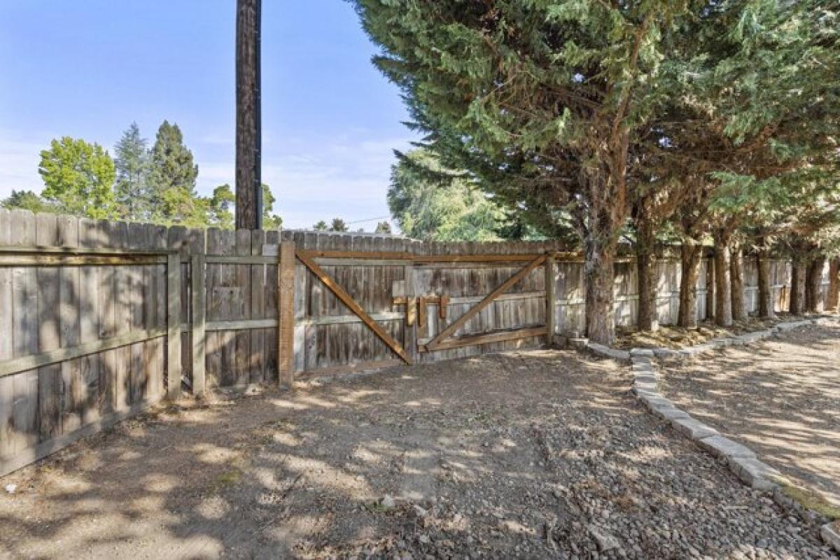 Дом с 3 спальнями в Сентрал Пойнт, США № 377867