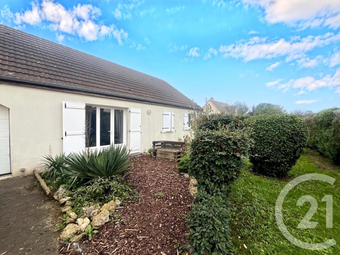 3 Schlafzimmer Haus in Tavers, France, Nr. 215652