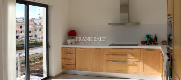 2 bedrooms Apartment in Swieqi, Malta No. 3653 4