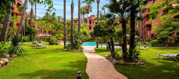 Apartamento de 3 dormitorios en Marbella, Spain No. 138655 32