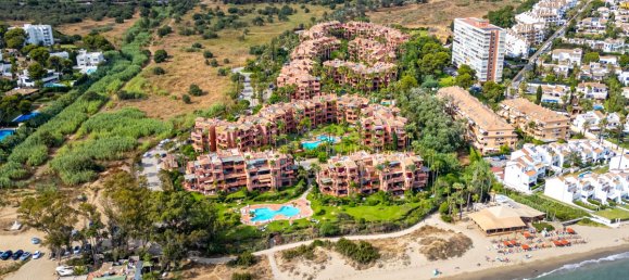 Apartamento de 3 dormitorios en Marbella, Spain No. 138655 25