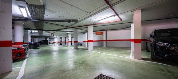 Apartamento de 3 dormitorios en Marbella, Spain No. 138655 34