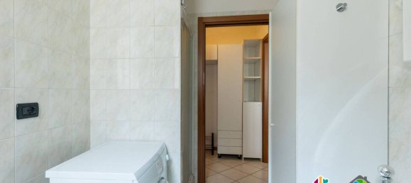 Apartamento de 1 dormitorio en Vedano al Lambro, Italy No. 381372 9