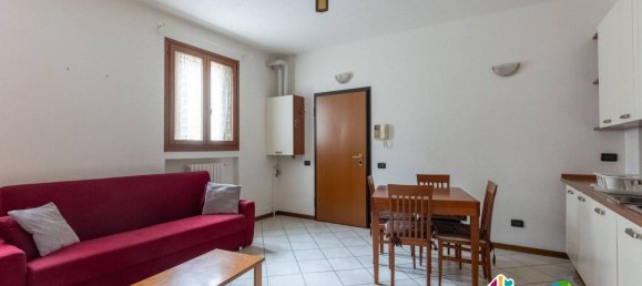 Apartamento de 1 dormitorio en Vedano al Lambro, Italy No. 381372 4