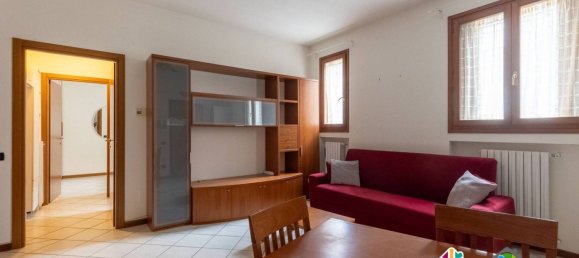 Apartamento de 1 dormitorio en Vedano al Lambro, Italy No. 381372 3