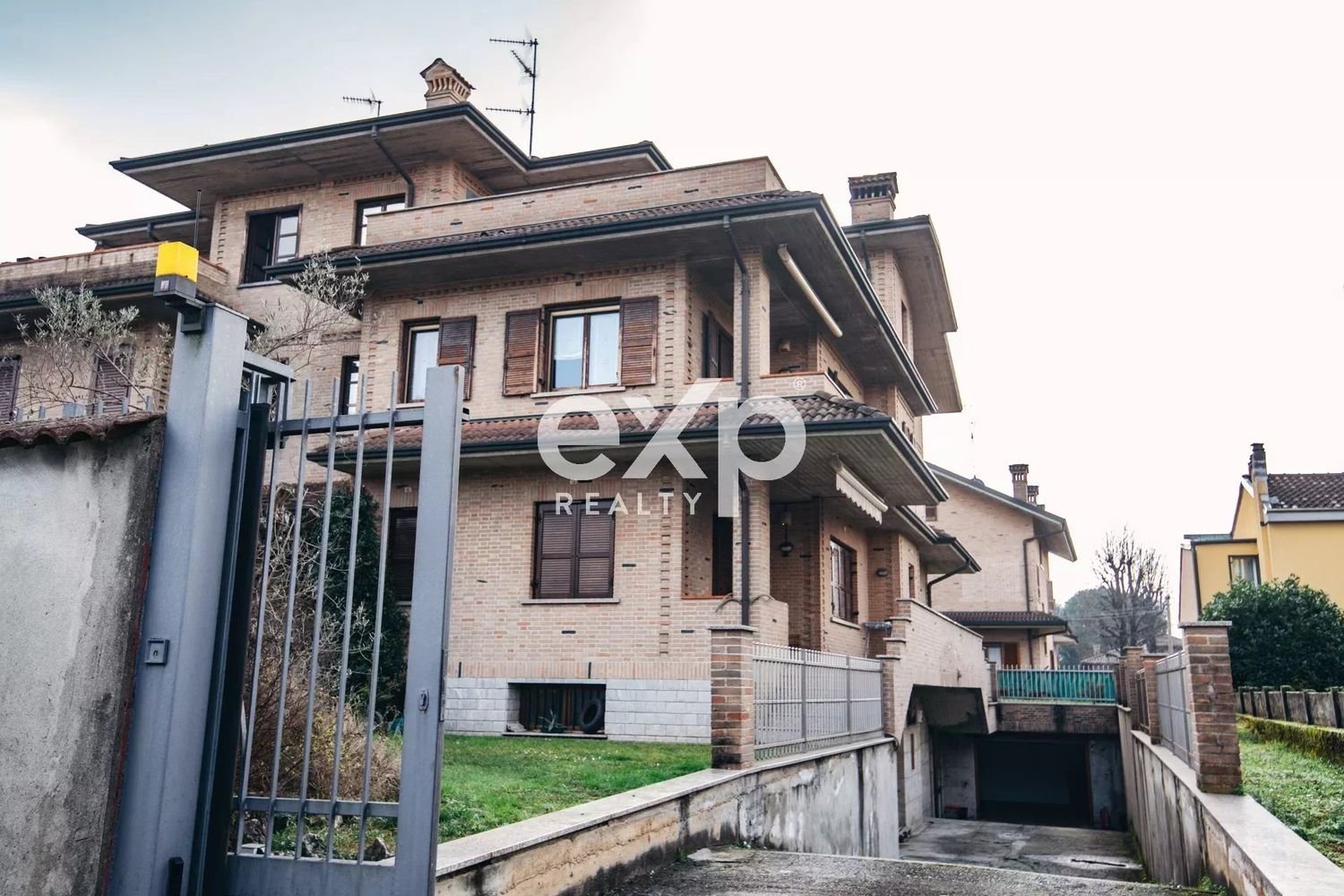 2 rooms Apartment in Cesate, Italy No. 330369