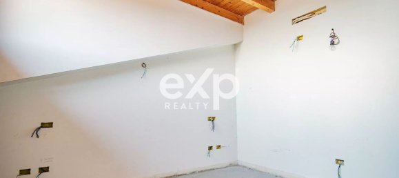 2 rooms Apartment in Cesate, Italy No. 330369 9