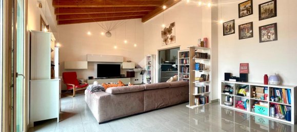 4-Zimmer Penthouse in Vailate, Italy, Nr. 163676 4