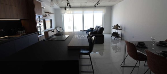 2 Schlafzimmer Wohnung in Mellieha, Malta, Nr. 11245 5