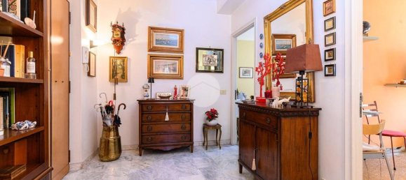 3 bedrooms Apartment in Rome, Italy No. 377936 3