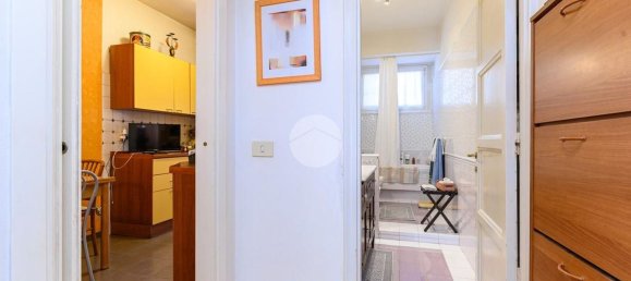 3 bedrooms Apartment in Rome, Italy No. 377936 12