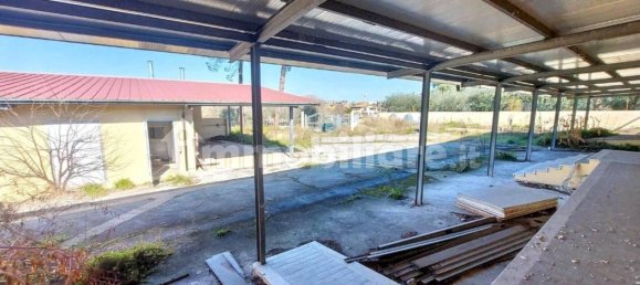 5 rooms Warehouse in Rome, Italy No. 222191 10