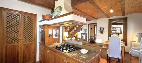 5 bedrooms Villa in Serra, Spain No. 14984 26