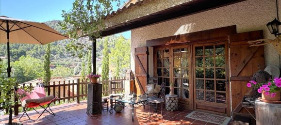 5 bedrooms Villa in Serra, Spain No. 14984 18