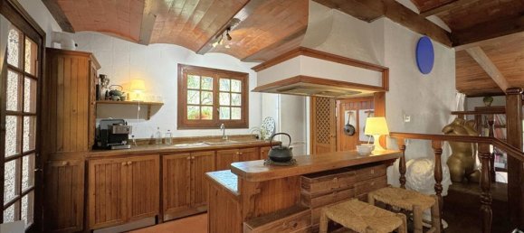 5 bedrooms Villa in Serra, Spain No. 14984 24