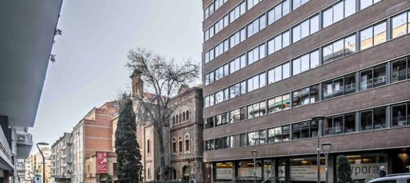 Bureau à Barcelona, Spain 192m² No. 21008 25