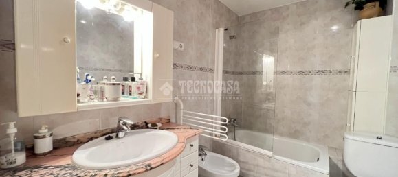 3 bedrooms Apartment in Madrid, Spain No. 141098 12