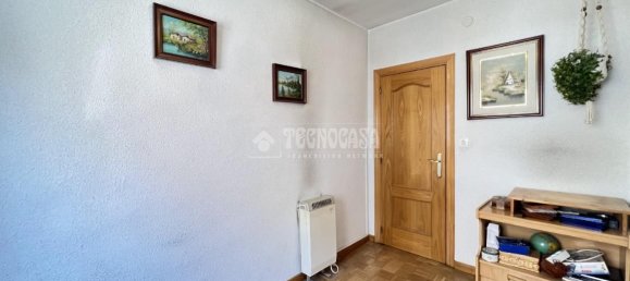 3 bedrooms Apartment in Madrid, Spain No. 141098 18