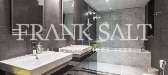 Apartamento de 3 dormitorios en Saint Julian's, Malta No. 8481 21