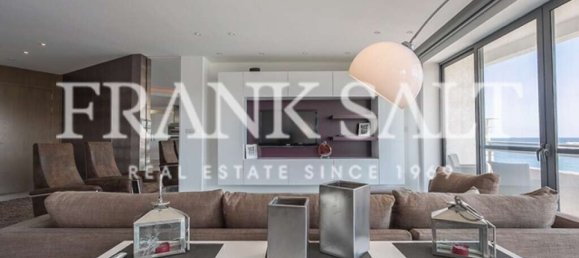 Apartamento de 3 dormitorios en Saint Julian's, Malta No. 8481 9