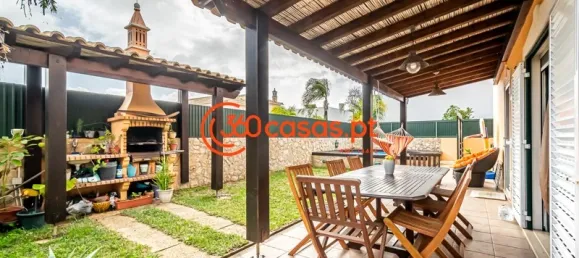 3 bedrooms House in Montenegro, Portugal No. 113878 4