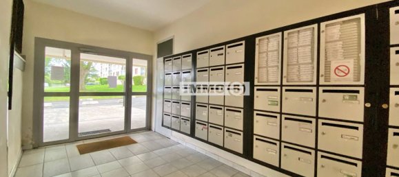 2-salle Appartement à Noisy-le-Grand, France No. 171501 7