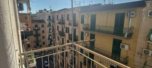 Apartamento T2 em Palermo, Italy N.º 280947 18