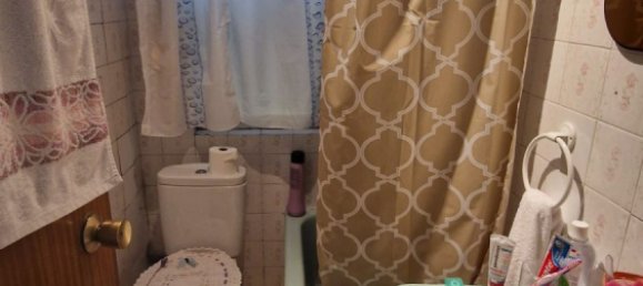 3 bedrooms Apartment in Leon, Spain No. 179228 8