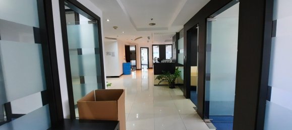  مكتب في أبراج بحيرة جميرا, UAE 233.9متر مربع رقم 7501 15