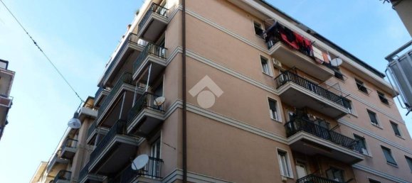 2 Schlafzimmer Wohnung in Chiavari, Italy, Nr. 313339 10