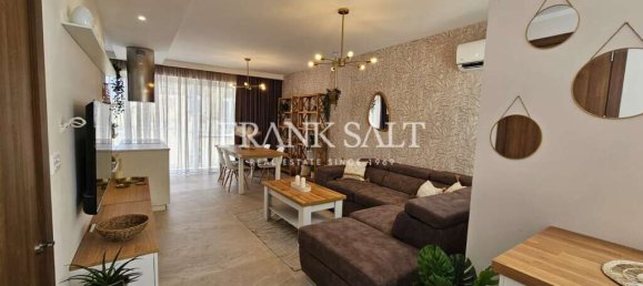 3 bedrooms Apartment in Victoria, Malta No. 11583 5