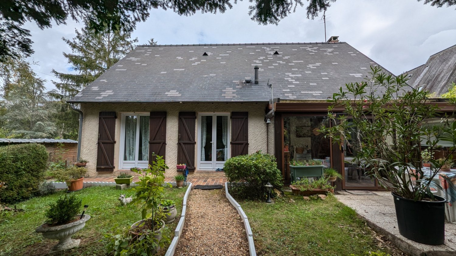 4 غرف نوم منزل في Saint-Cyr-sur-Loire, France رقم 232402