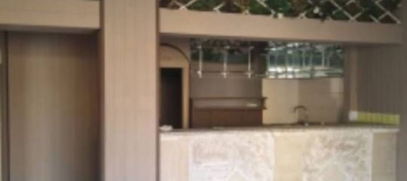 182m² Commercial property in Olbia, Italy No. 306930 9