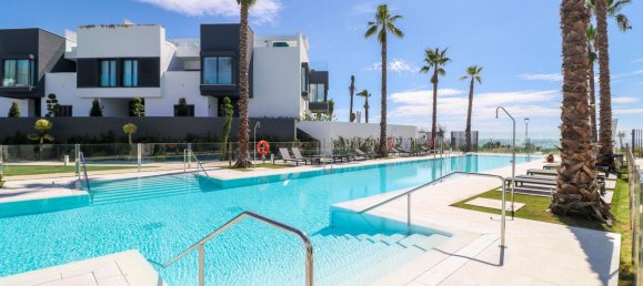 3 bedrooms Townhouse in Estepona, Spain No. 139940 23