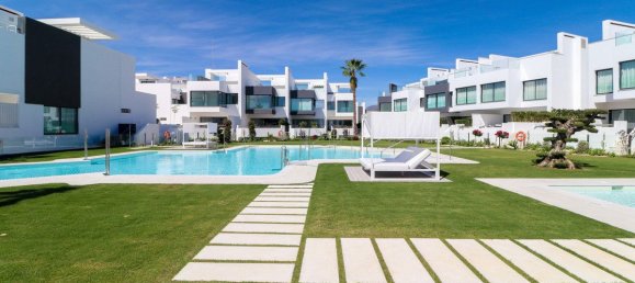 3 bedrooms Townhouse in Estepona, Spain No. 139940 27