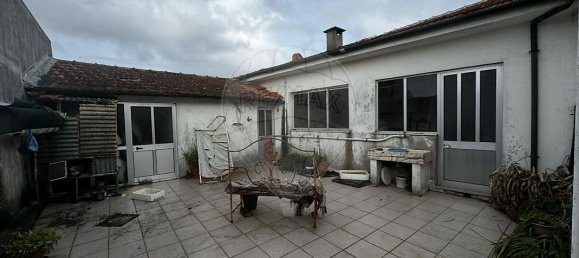 3 bedrooms House in Silvalde, Portugal No. 182264 5