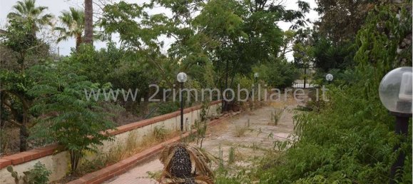 4 Schlafzimmer Villa in Mazara del Vallo, Italy, Nr. 352090 12