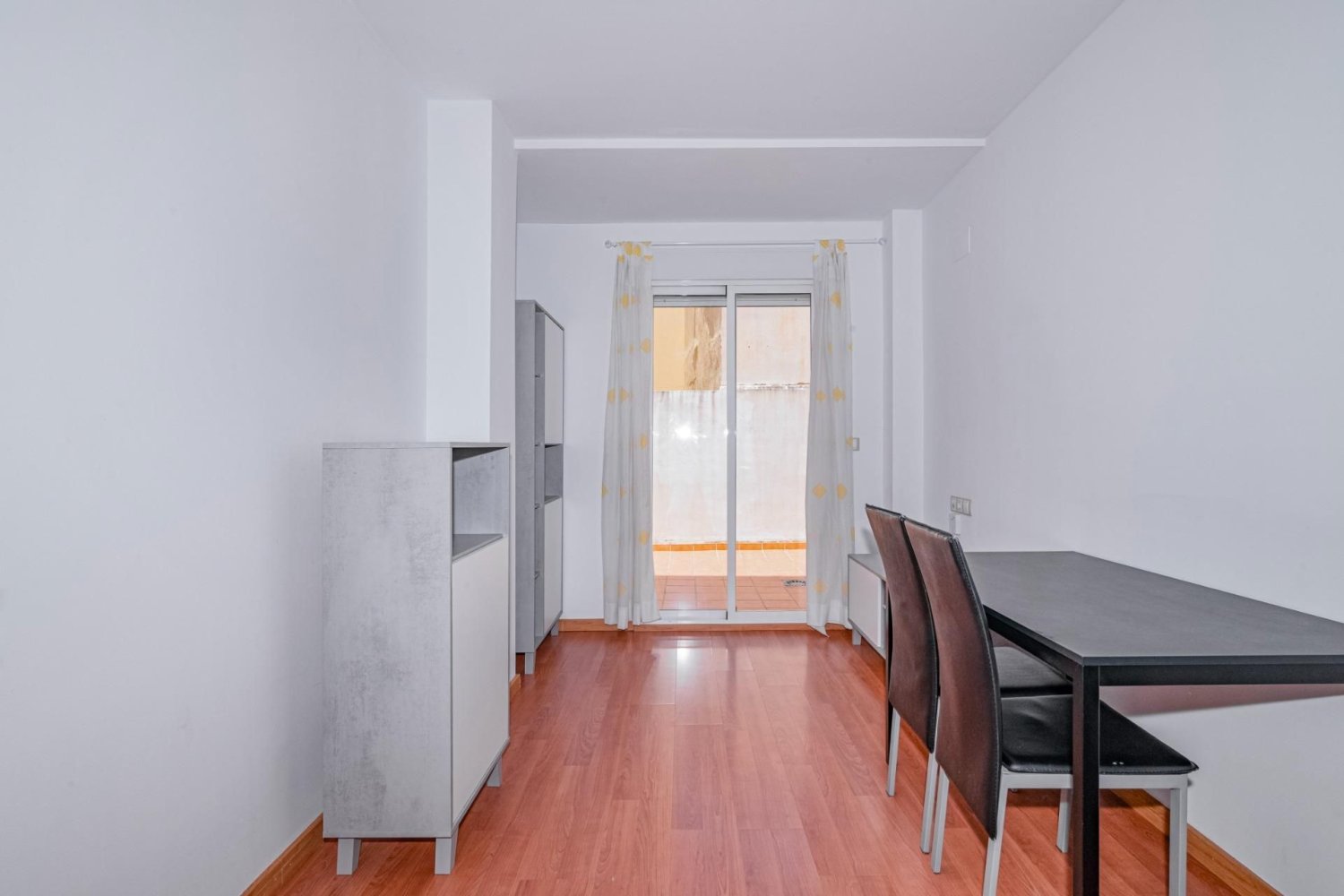 Apartamento T1 em La Zubia, Spain N.º 167369