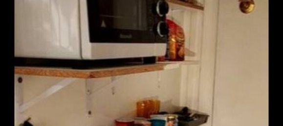 1 bedroom Apartment in Paris, France No. 180688 4