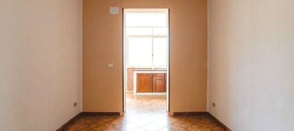 5غرفة شقة في Palermo, Italy رقم 46081 9