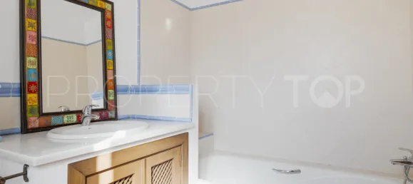 4 Schlafzimmer Stadthaus in Marbella, Spain, Nr. 187691 23