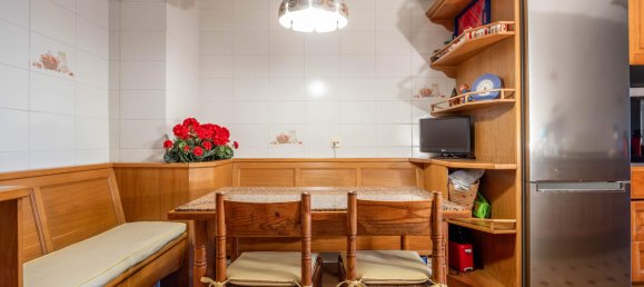 4 bedrooms Apartment in Zaragoza, Spain No. 68164 8