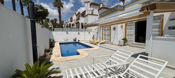 3 Schlafzimmer Villa in Alicante, Spain, Nr. 188299 20