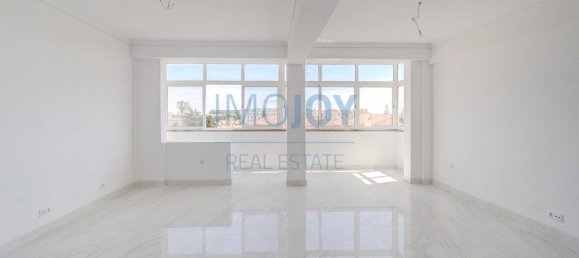 3 bedrooms Apartment in Cascais, Portugal No. 67006 2