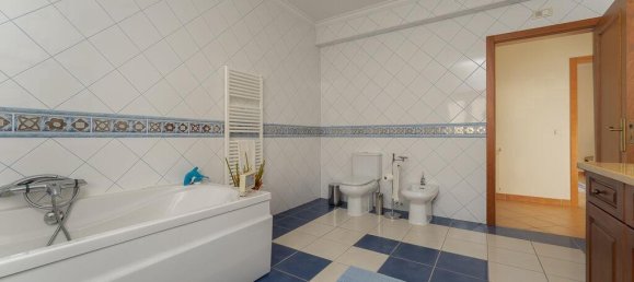 5 bedrooms Villa in Leiria, Portugal No. 120362 23