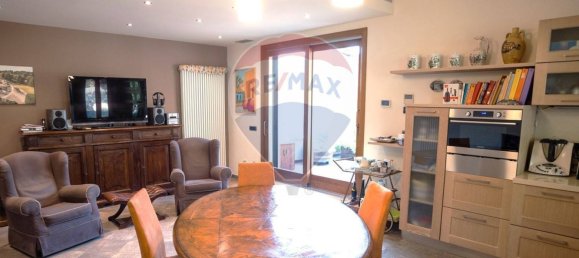 2 Schlafzimmer Villa in Besana in Brianza, Italy, Nr. 327959 12